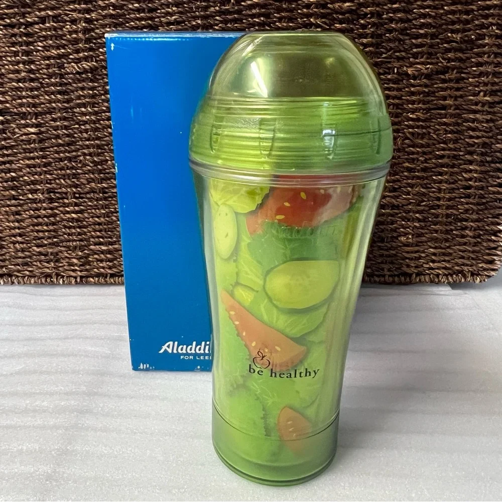 Aladdin Salad & Go Insulated Container 25 Ounce With Box Never Used 2006